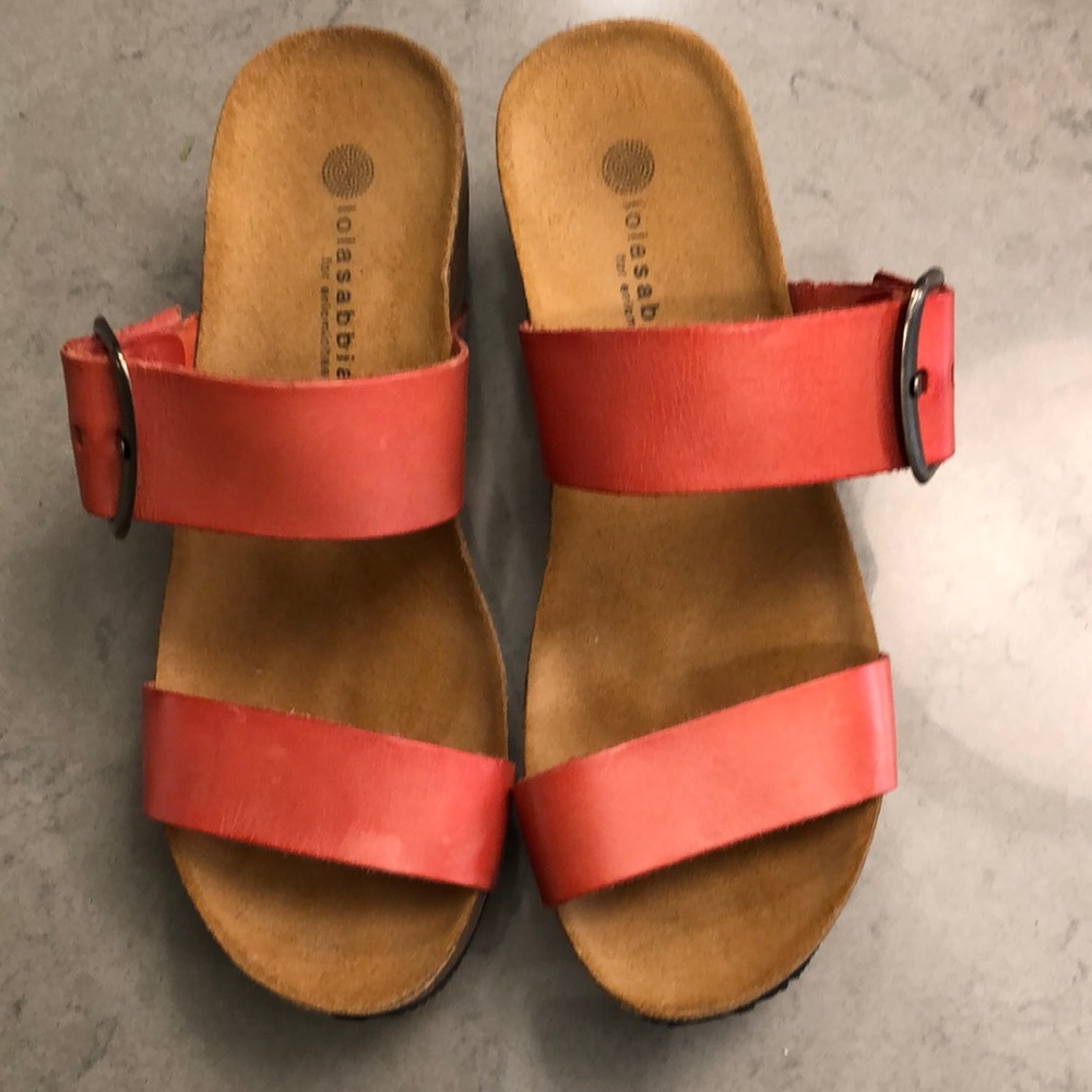 Platform sandals